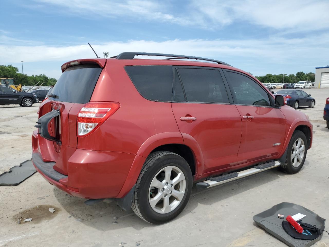 2012 TOYOTA RAV4