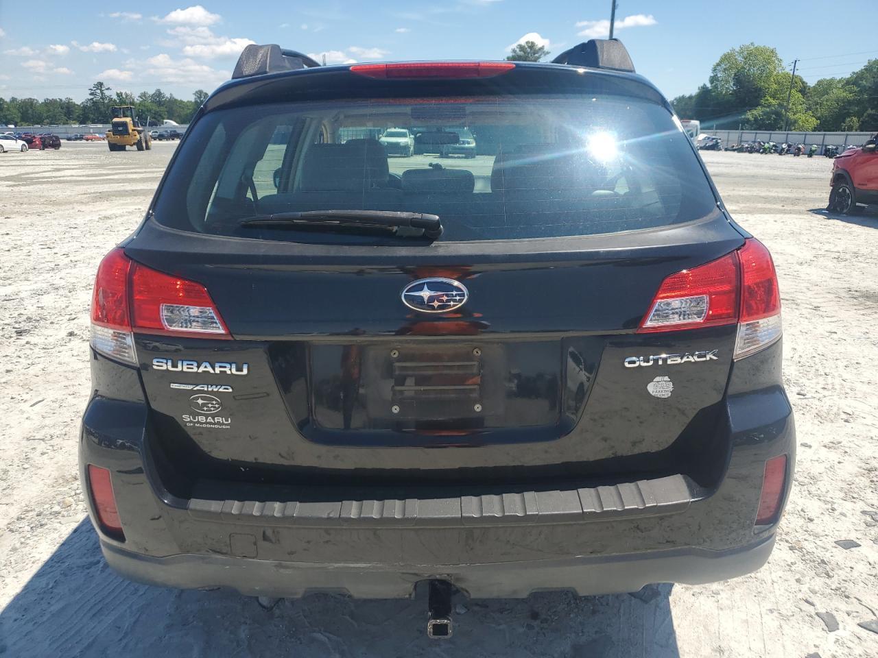 2013 SUBARU Outback