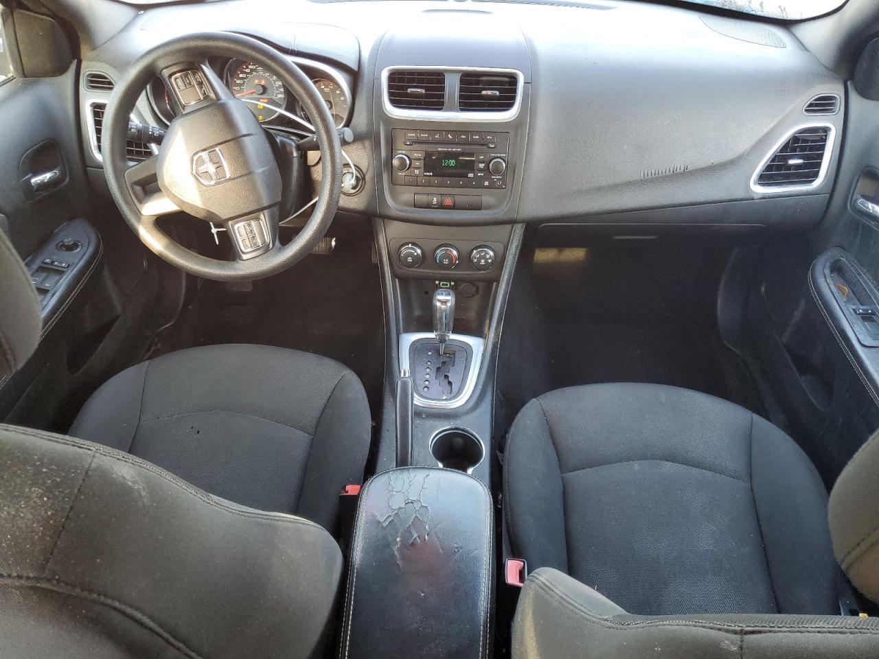 2014 DODGE Avenger