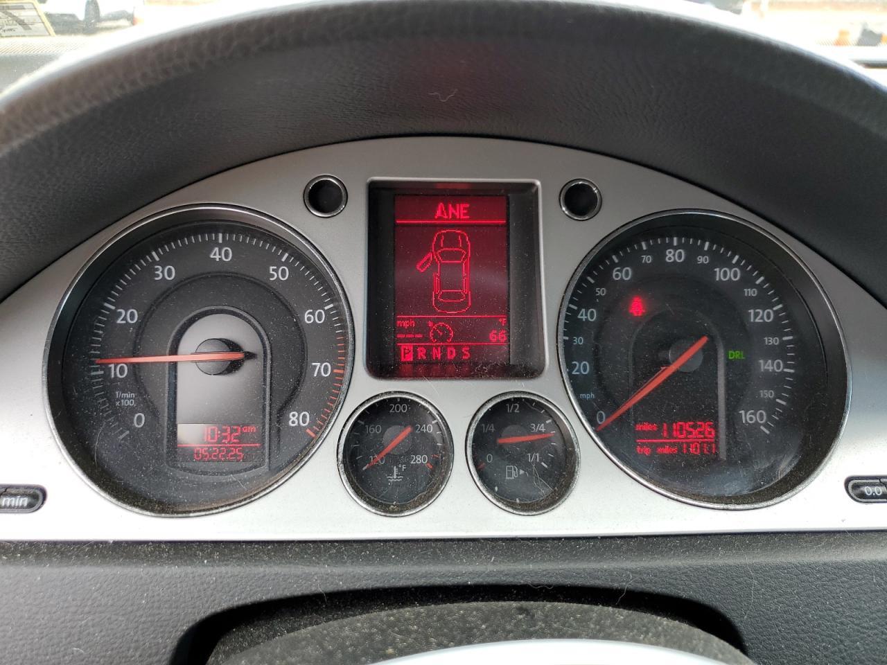 2008 VOLKSWAGEN Passat