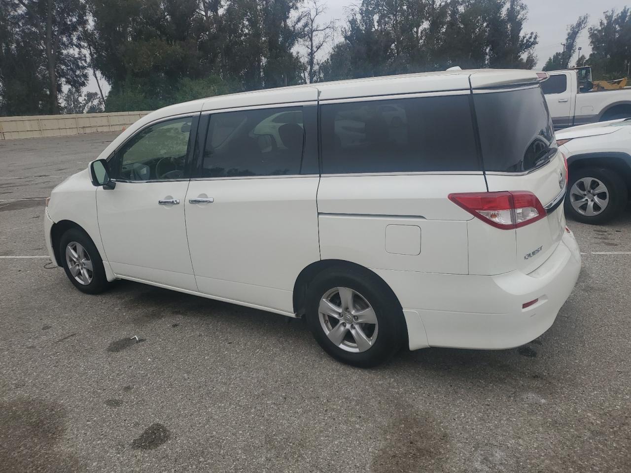 2015 NISSAN Quest