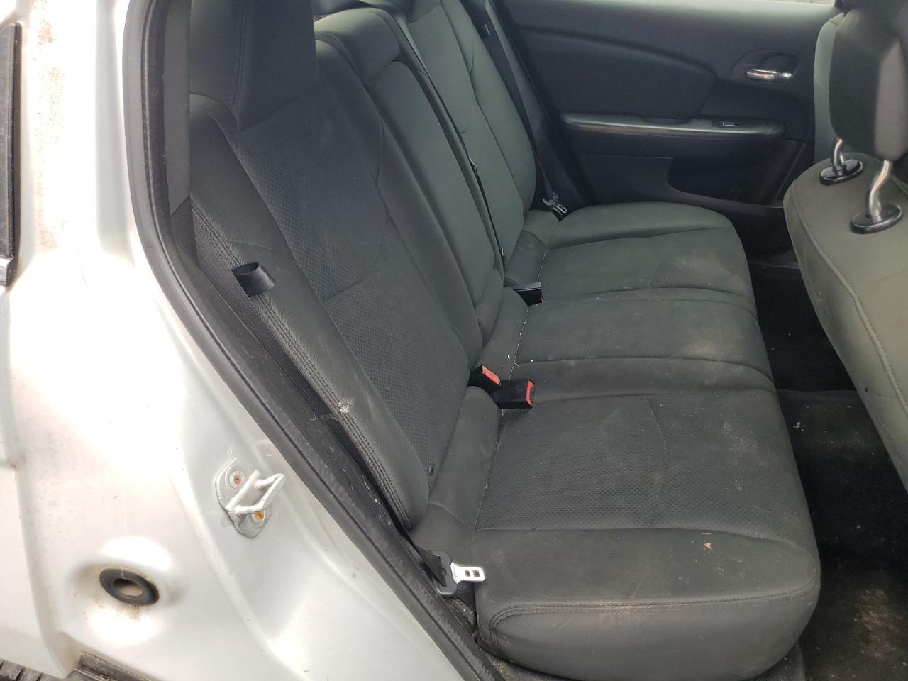 2012 CHRYSLER 200
