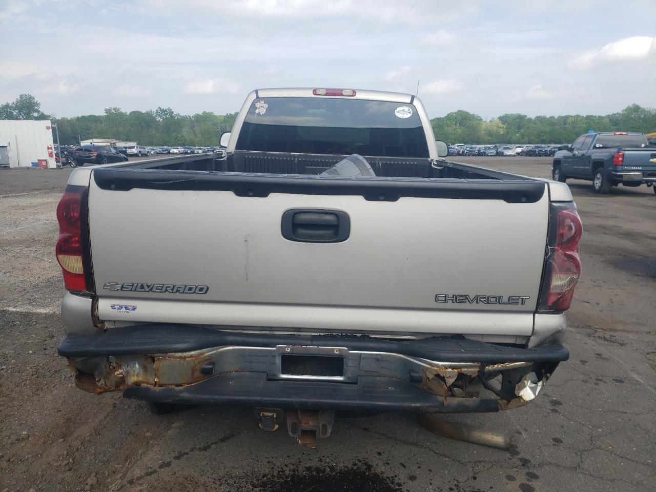 2004 CHEVROLET Silverado