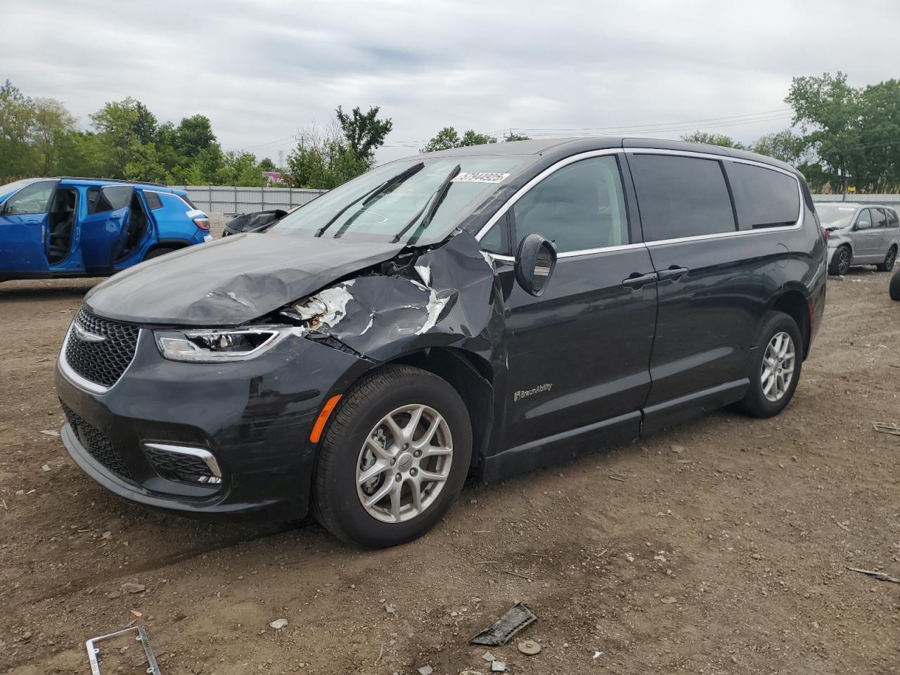 2024 CHRYSLER Pacifica