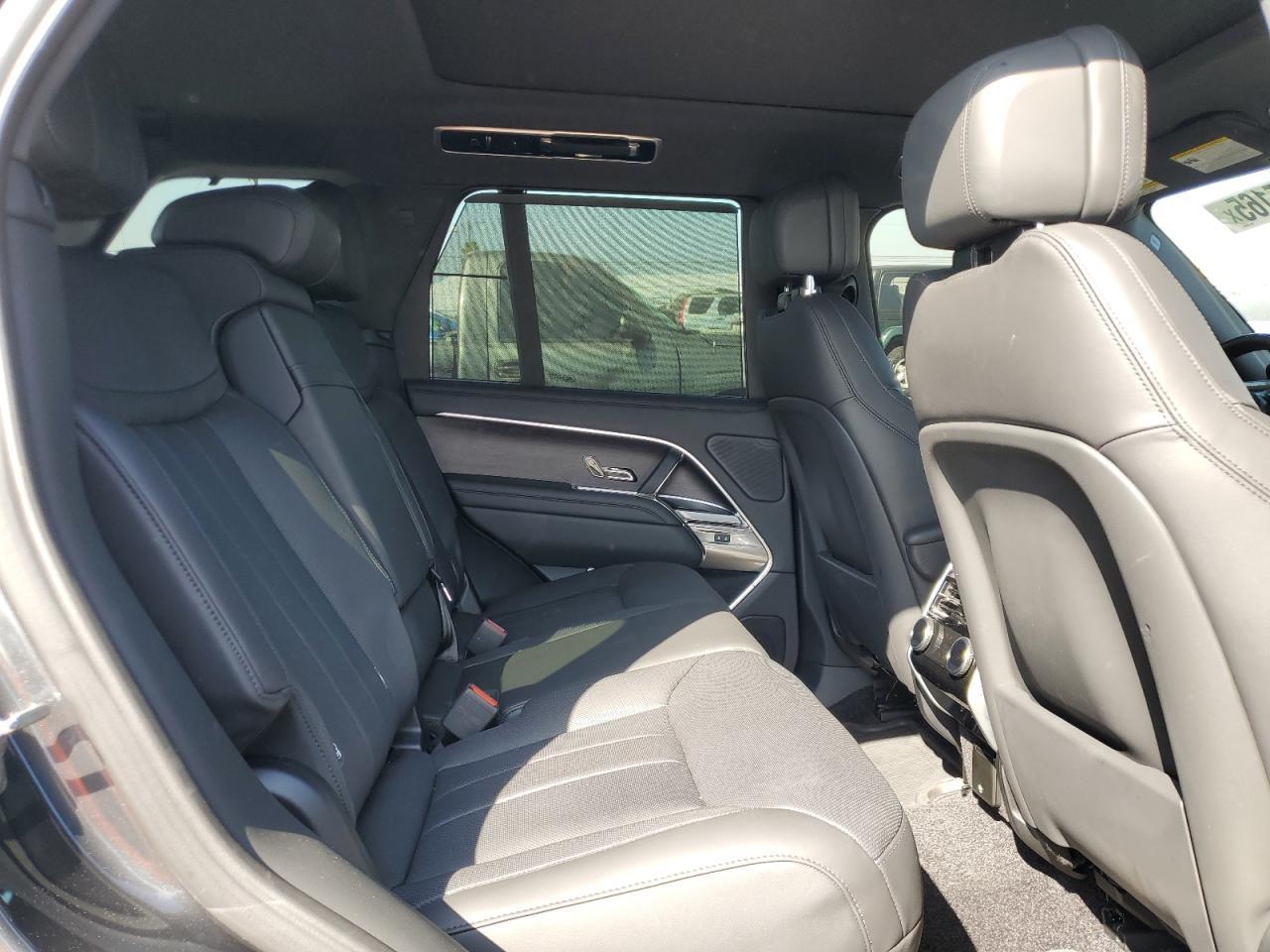2025 LAND ROVER RANGE ROVER