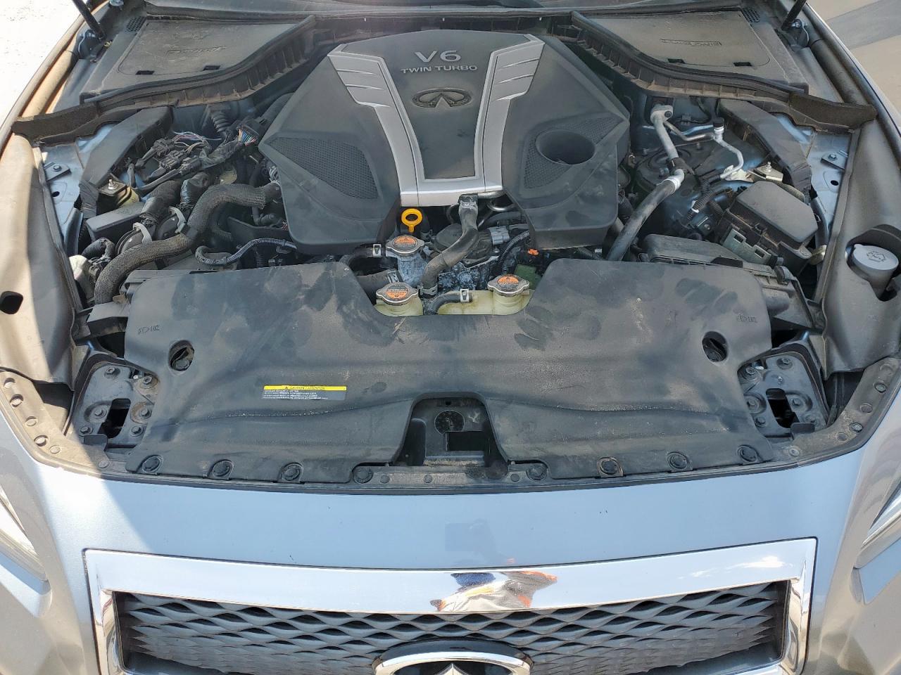 2016 INFINITI Q50