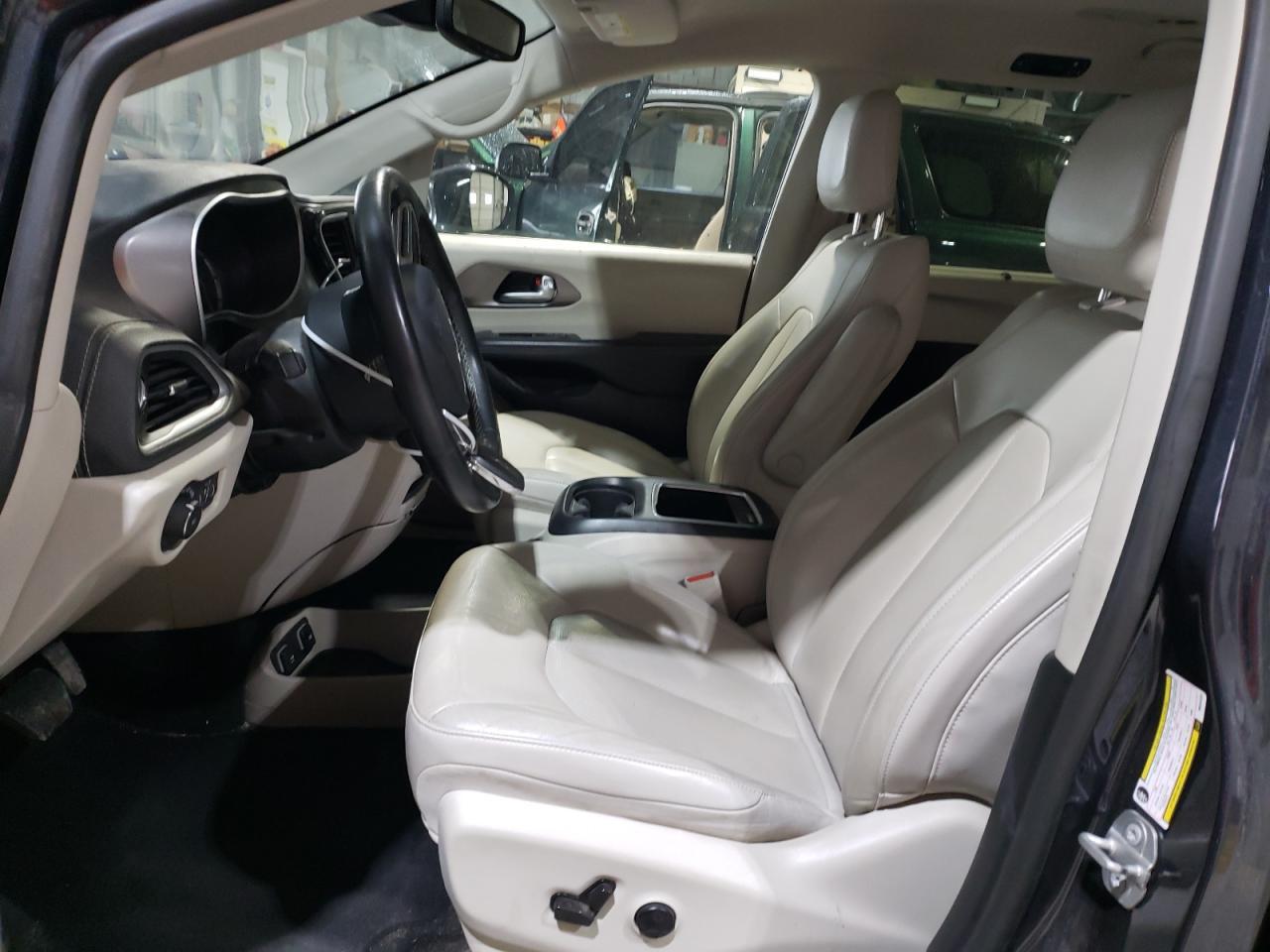 2021 CHRYSLER Pacifica
