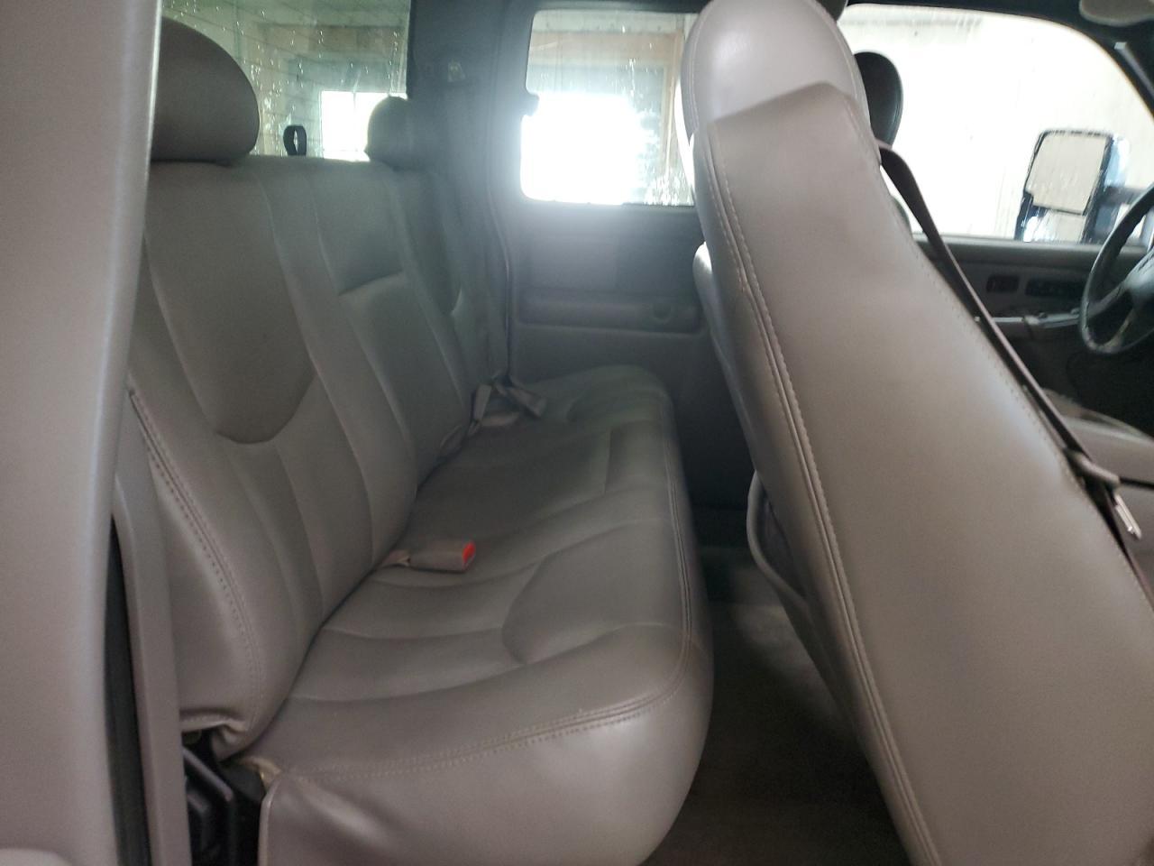 2004 GMC Sierra