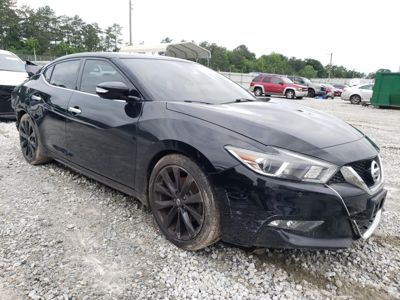 2017 NISSAN Maxima