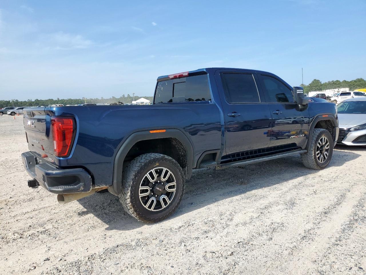 2022 GMC Sierra