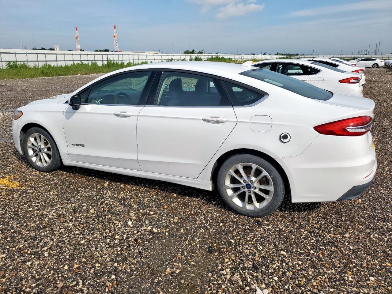 2019 FORD FUSION