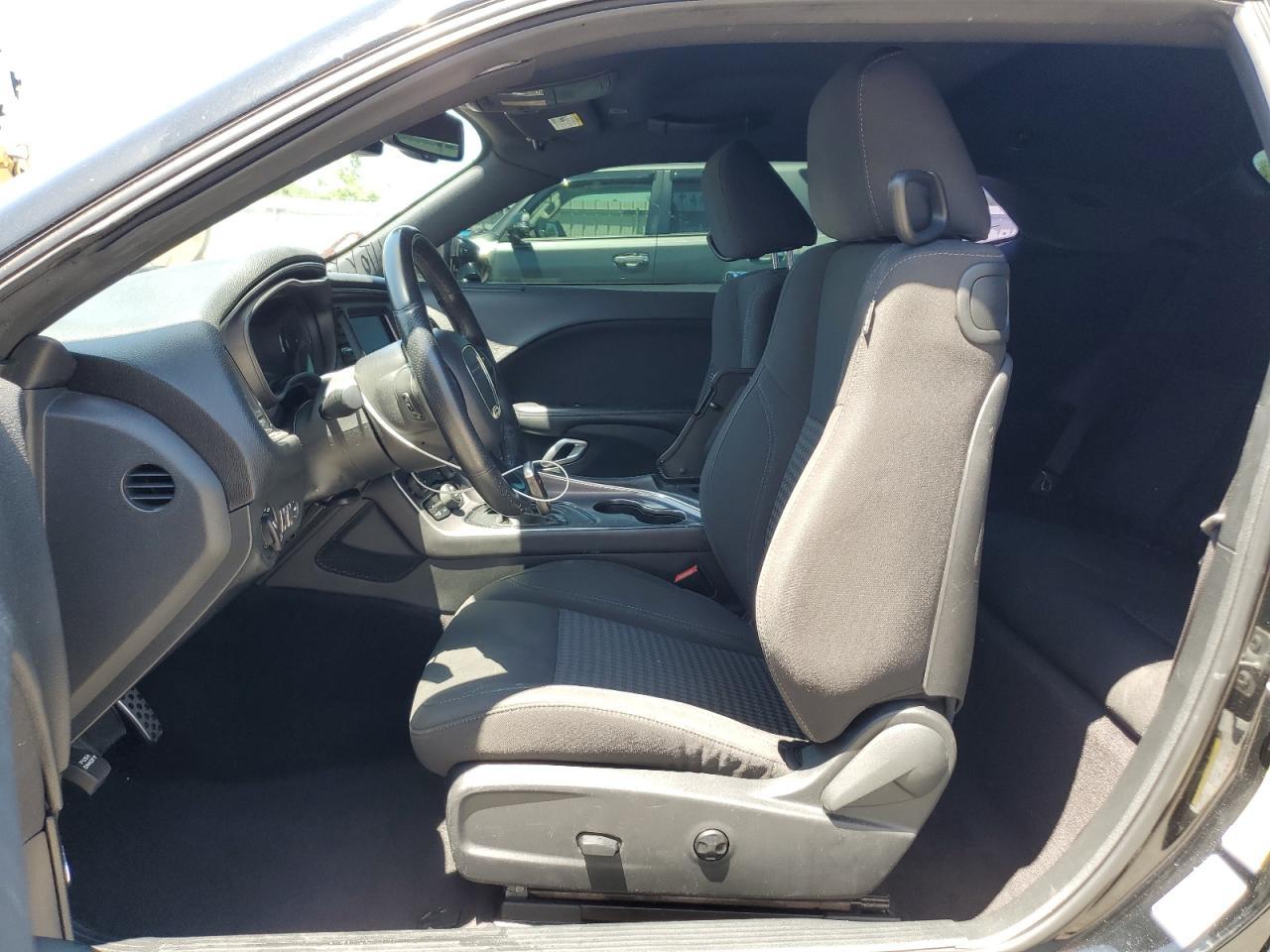 2017 DODGE Challenger