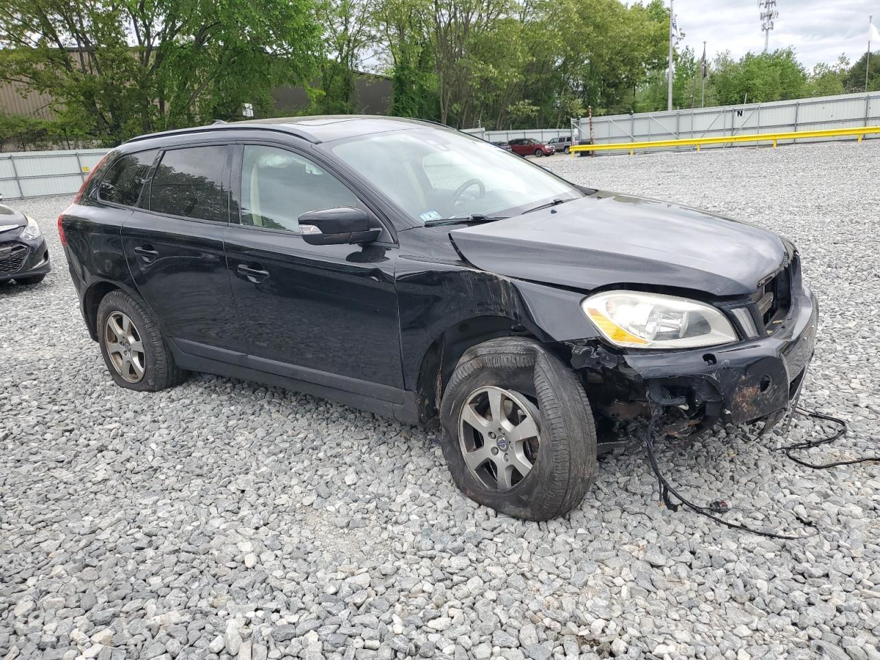 2010 VOLVO XC60