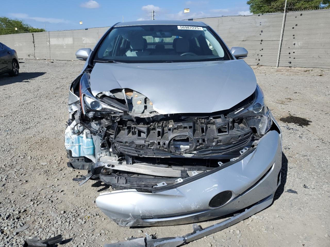 2016 TOYOTA PRIUS