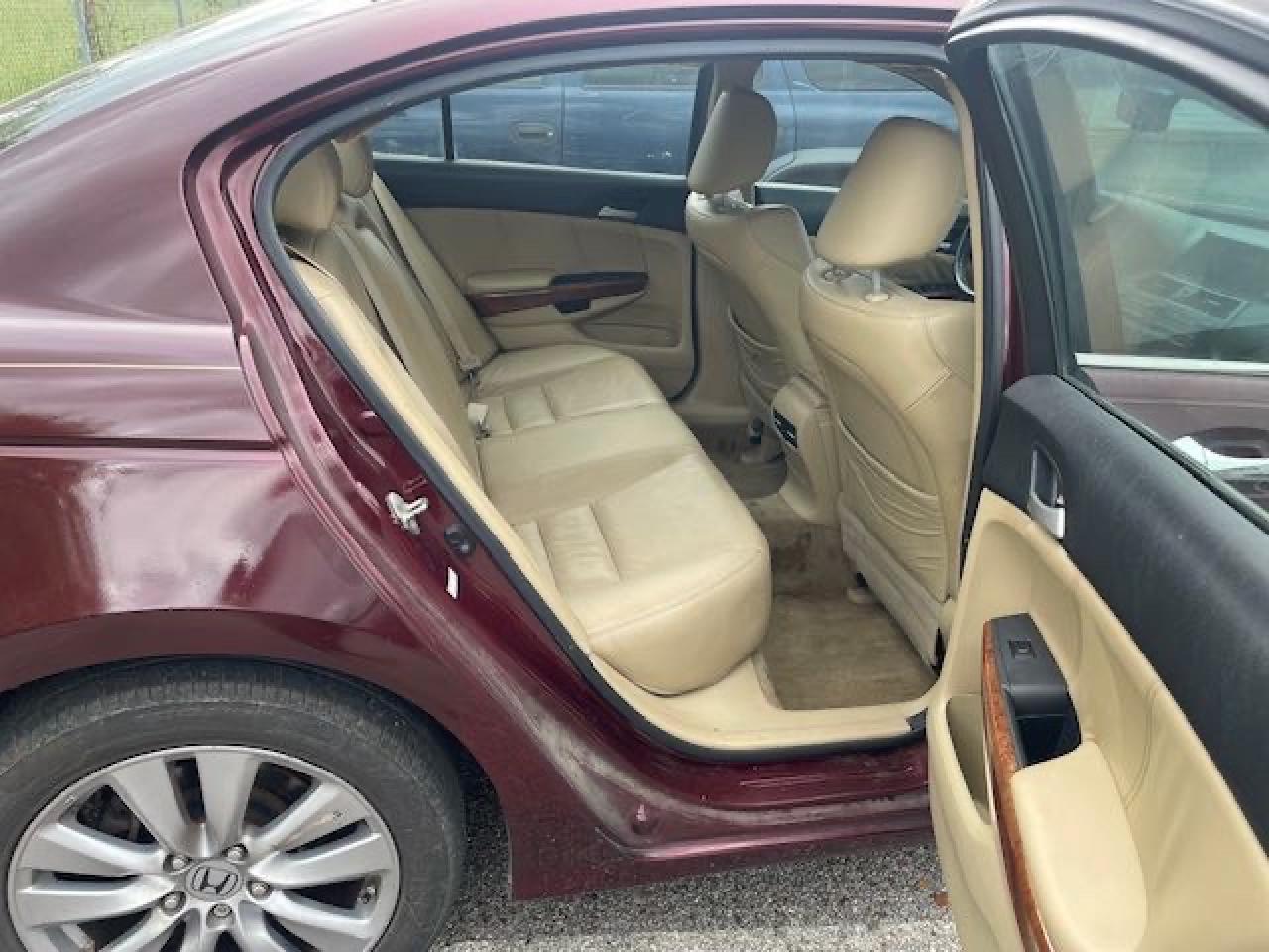 2011 HONDA ACCORD