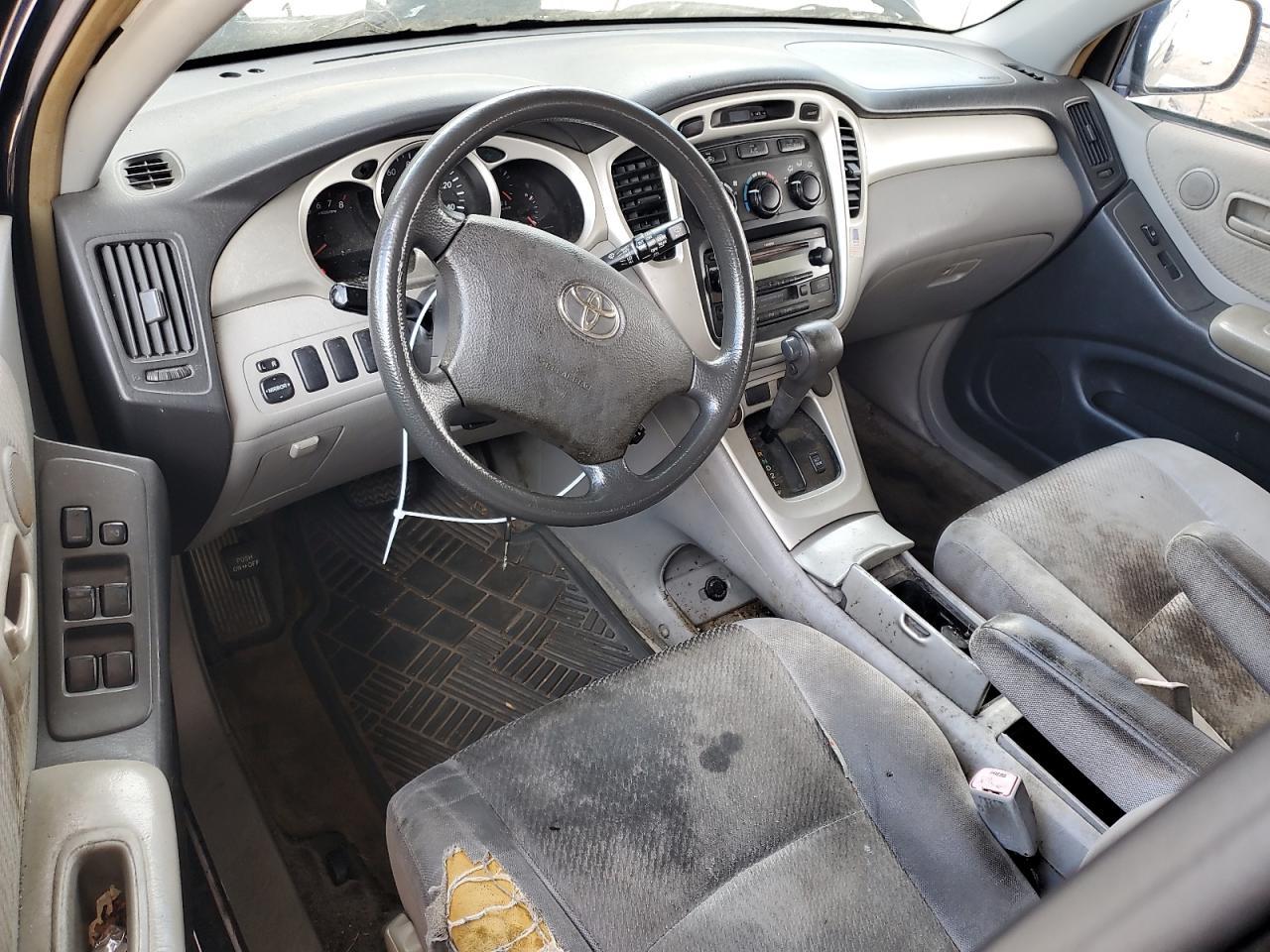 2005 TOYOTA HIGHLANDER