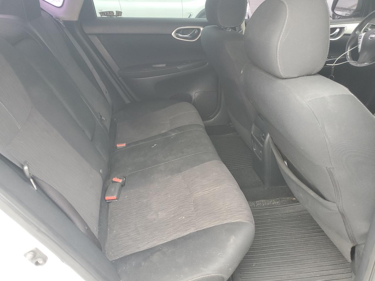2015 NISSAN SENTRA
