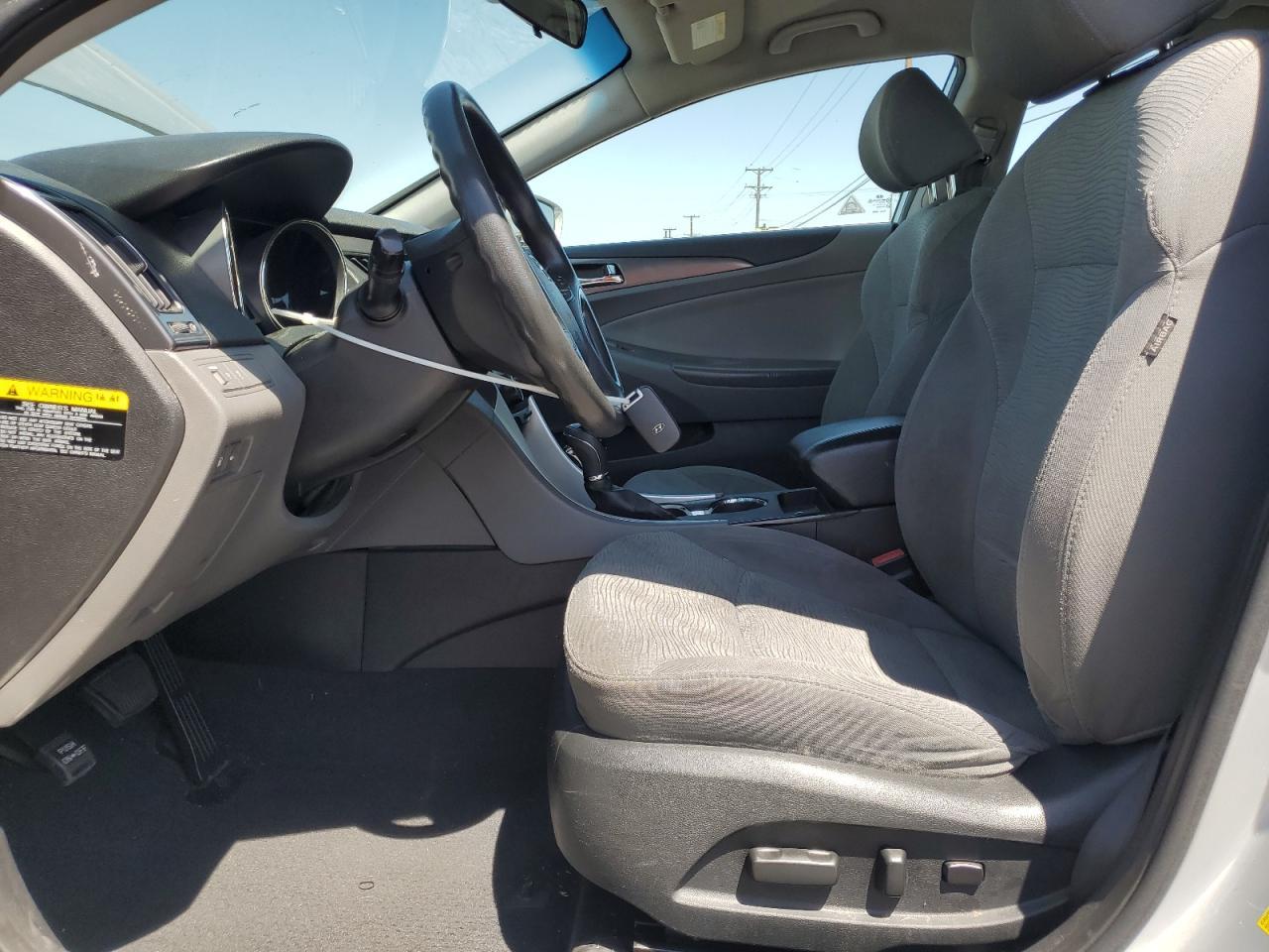 2011 HYUNDAI SONATA