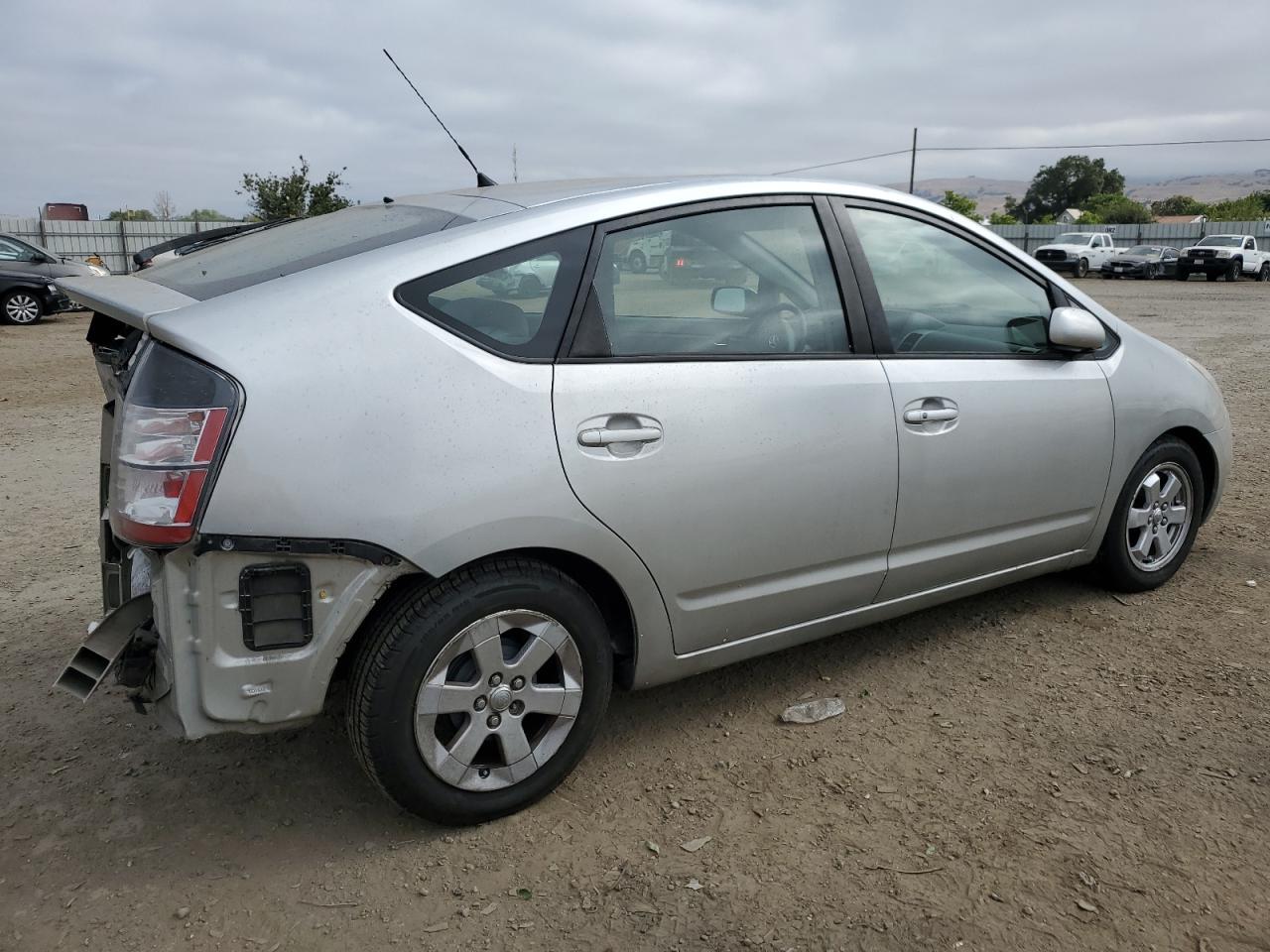 2005 TOYOTA PRIUS