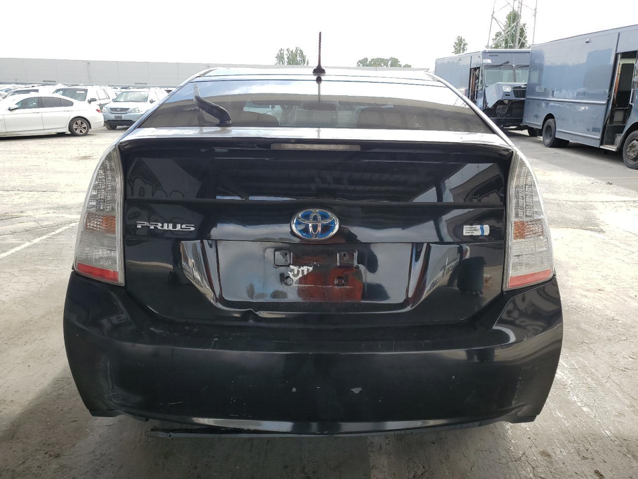 2011 TOYOTA PRIUS