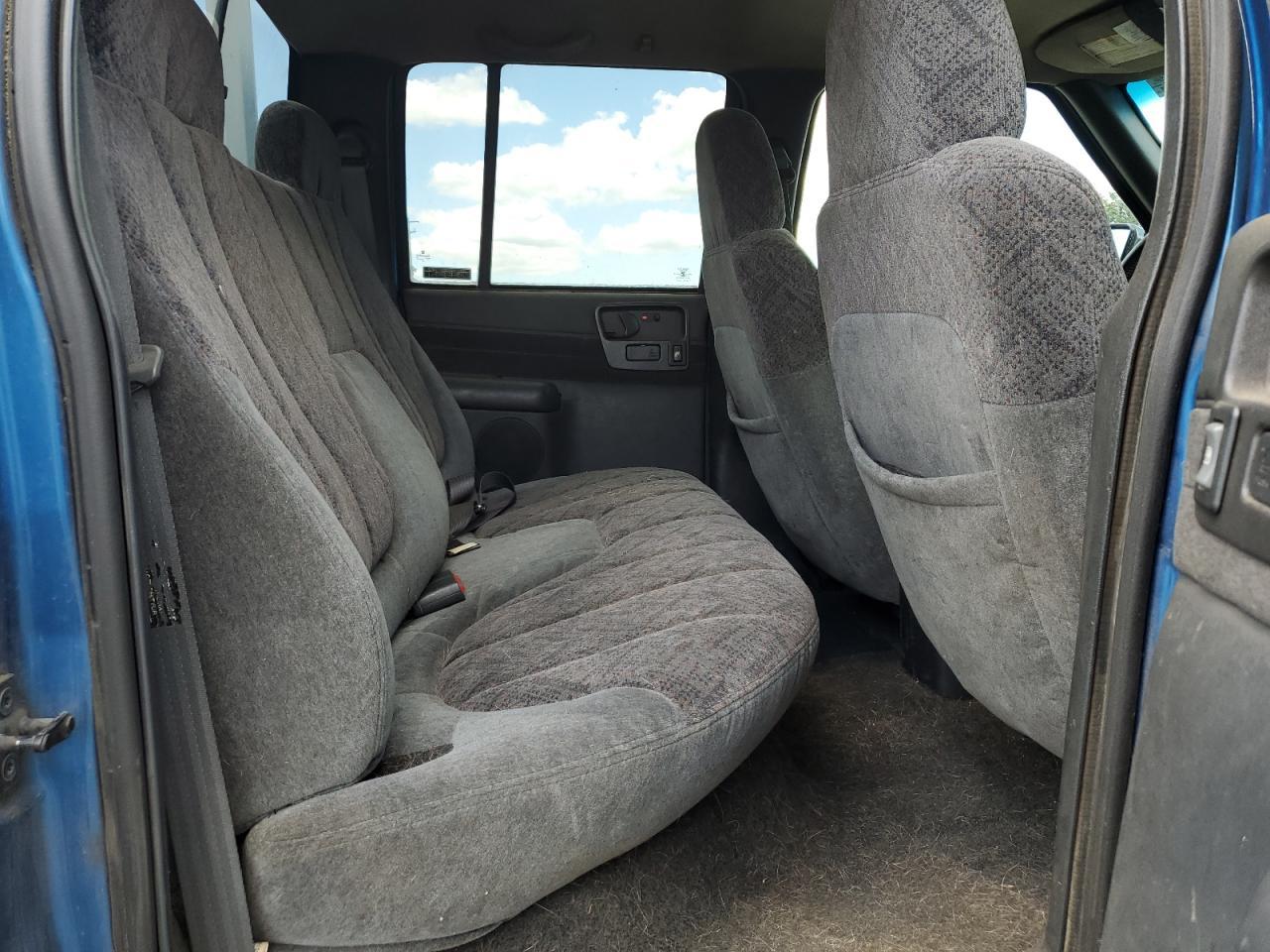 2001 CHEVROLET S10