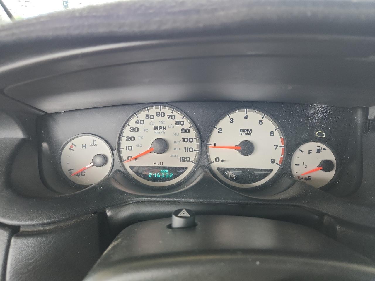 2005 DODGE Neon