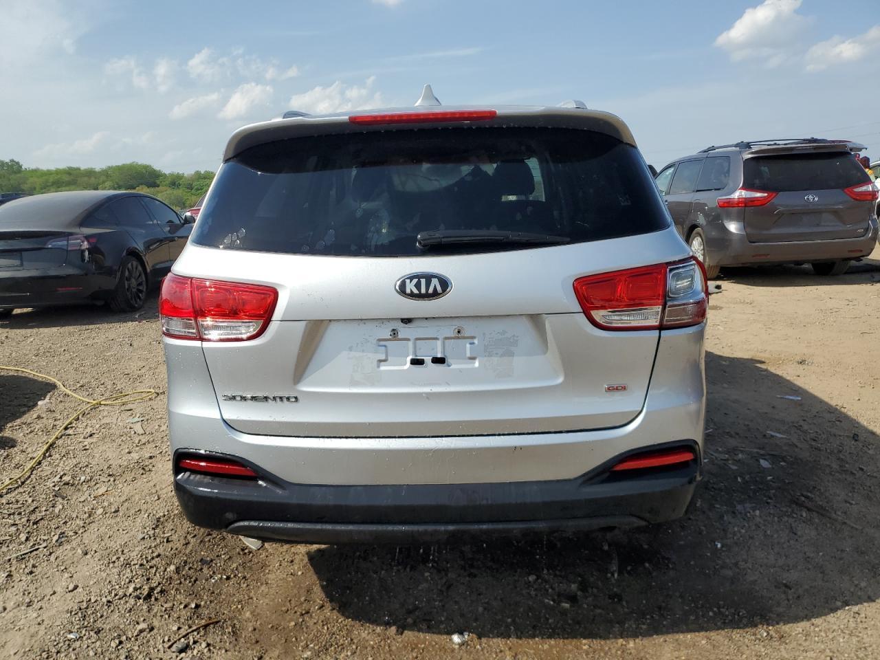 2018 KIA SORENTO