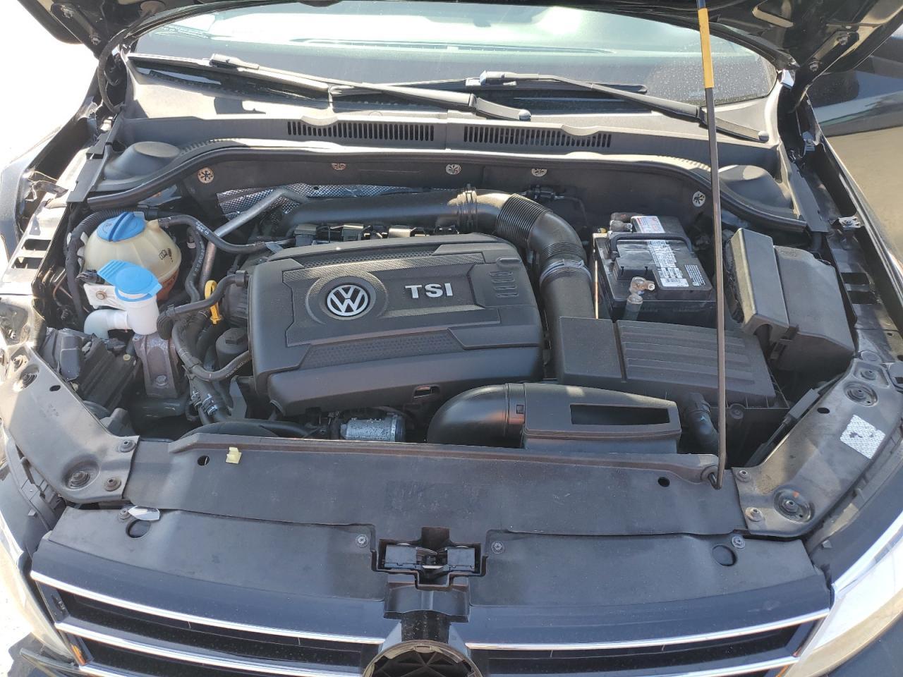 2015 VOLKSWAGEN JETTA
