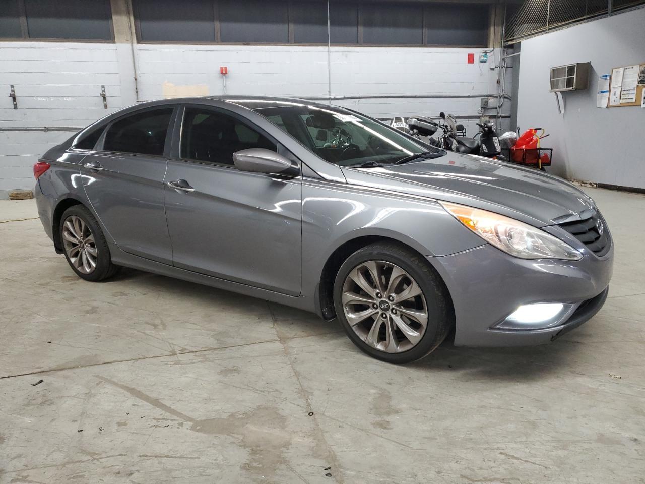 2012 HYUNDAI SONATA