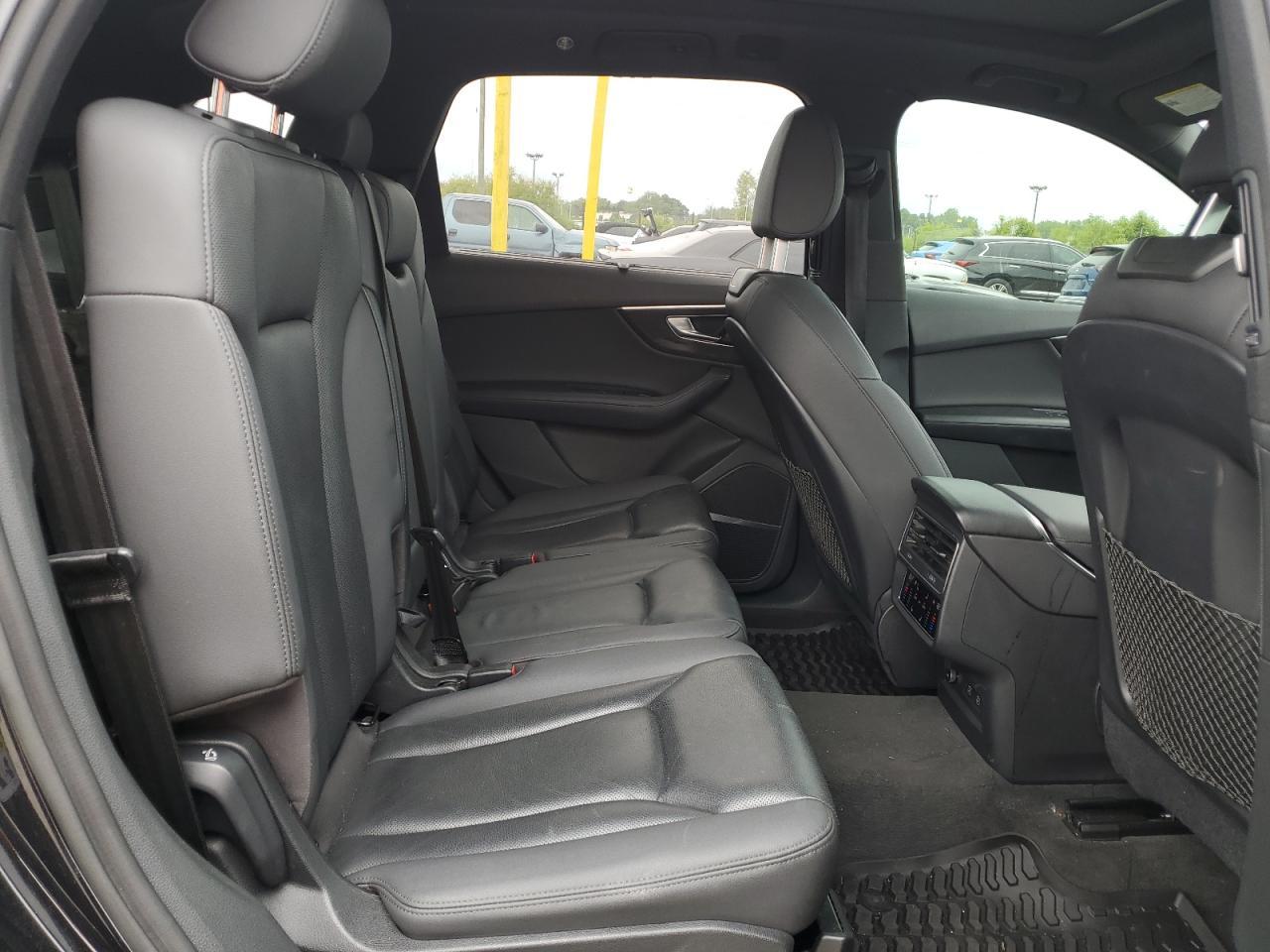 2021 AUDI Q7