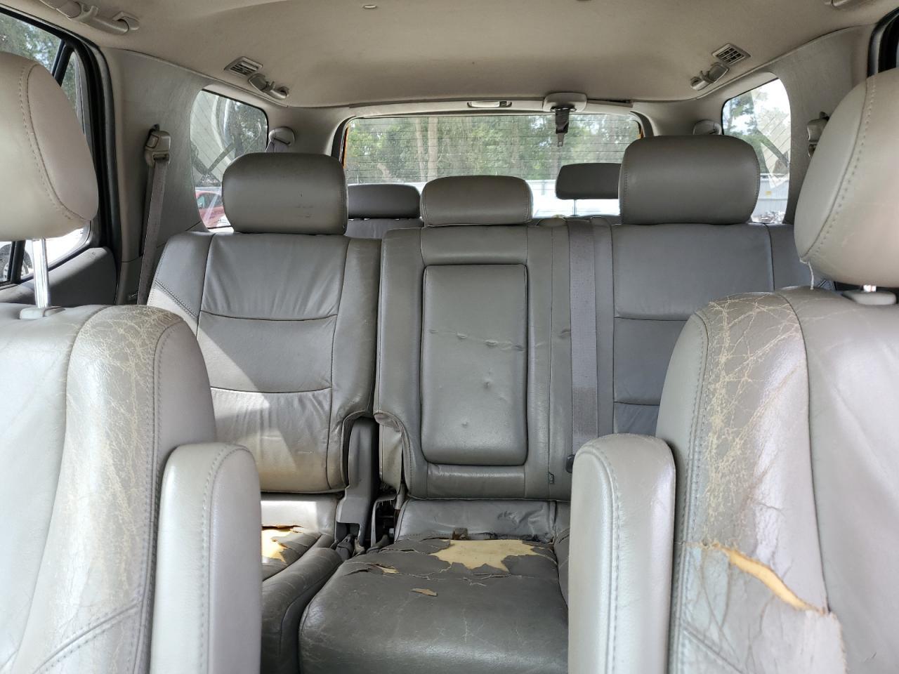 2003 TOYOTA Sequoia