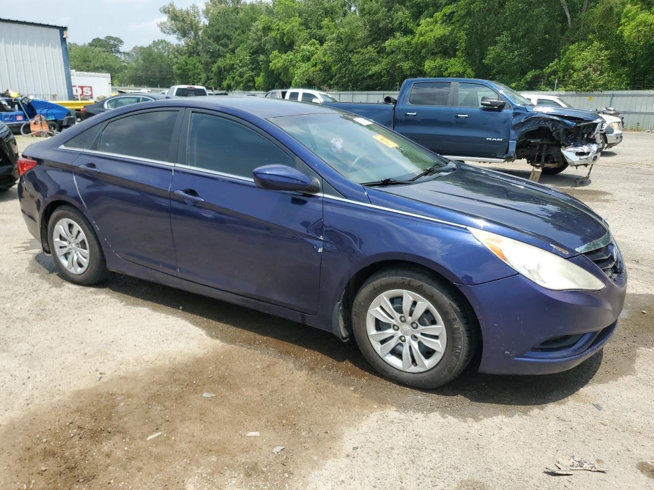 2011 HYUNDAI SONATA