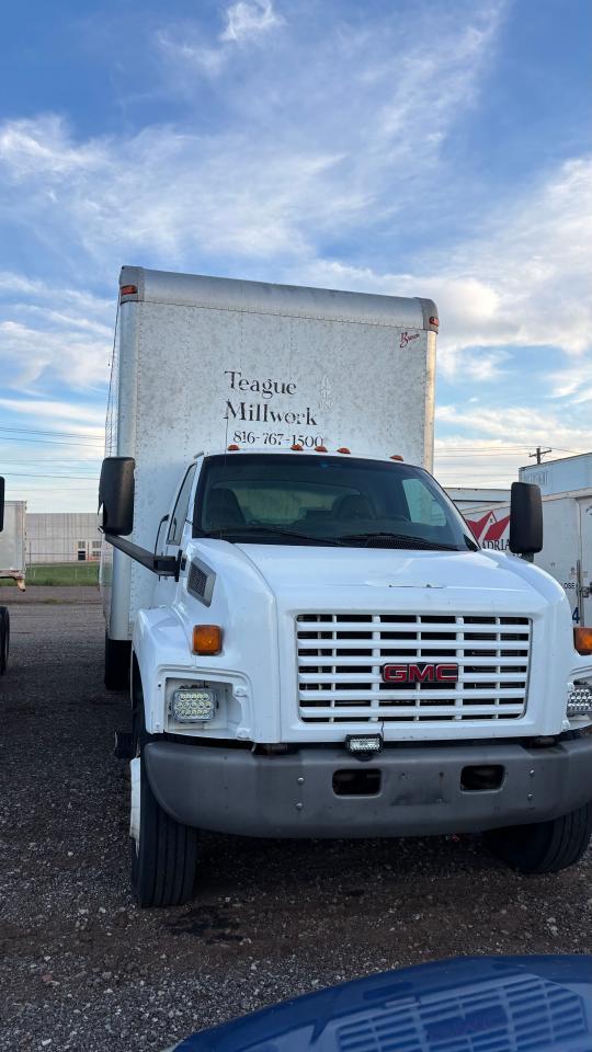 2007 GMC C/k/r7500