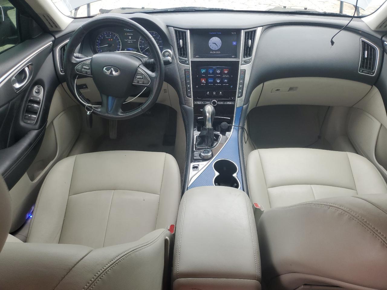 2015 INFINITI Q50