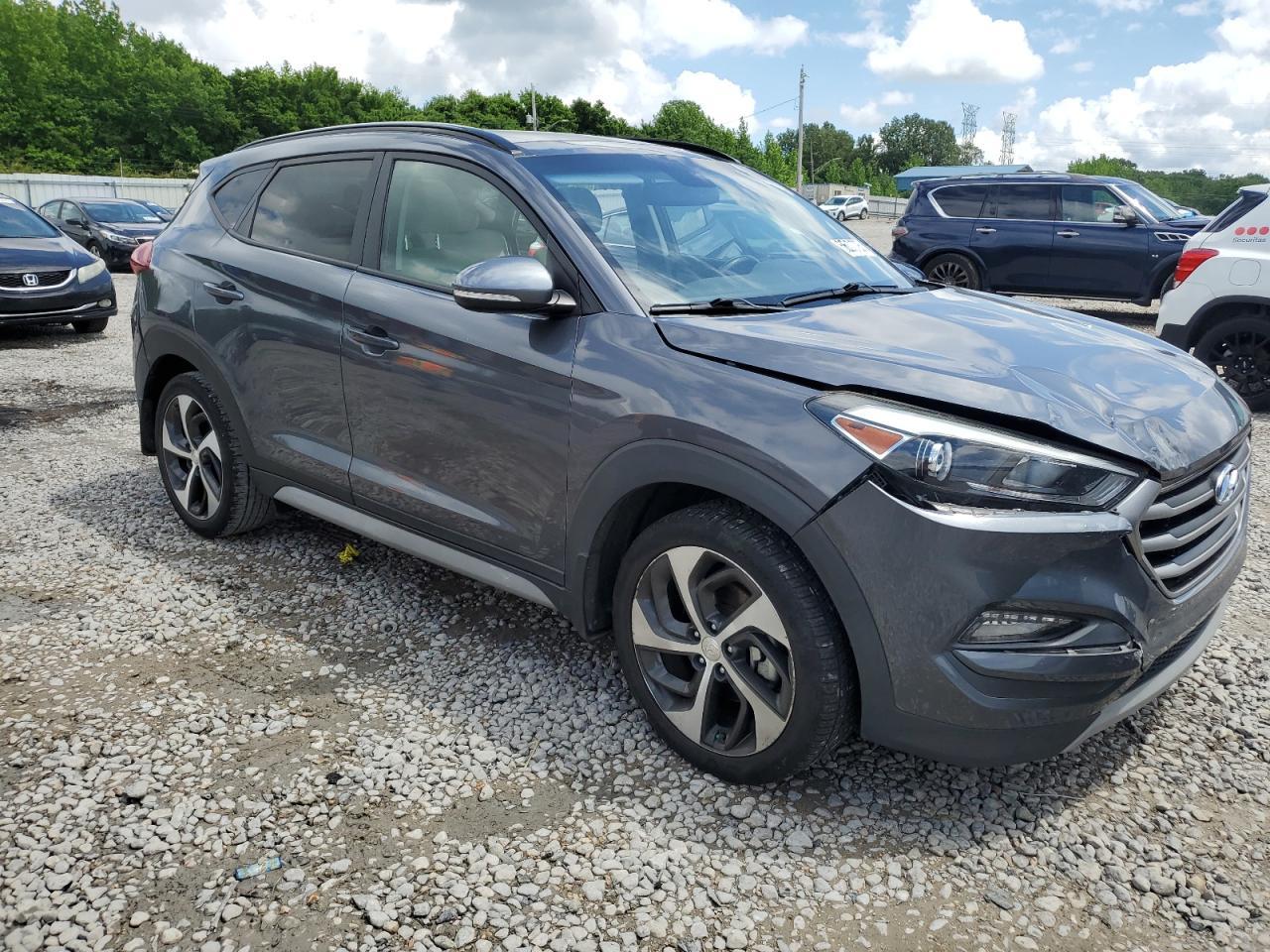 2018 HYUNDAI TUCSON