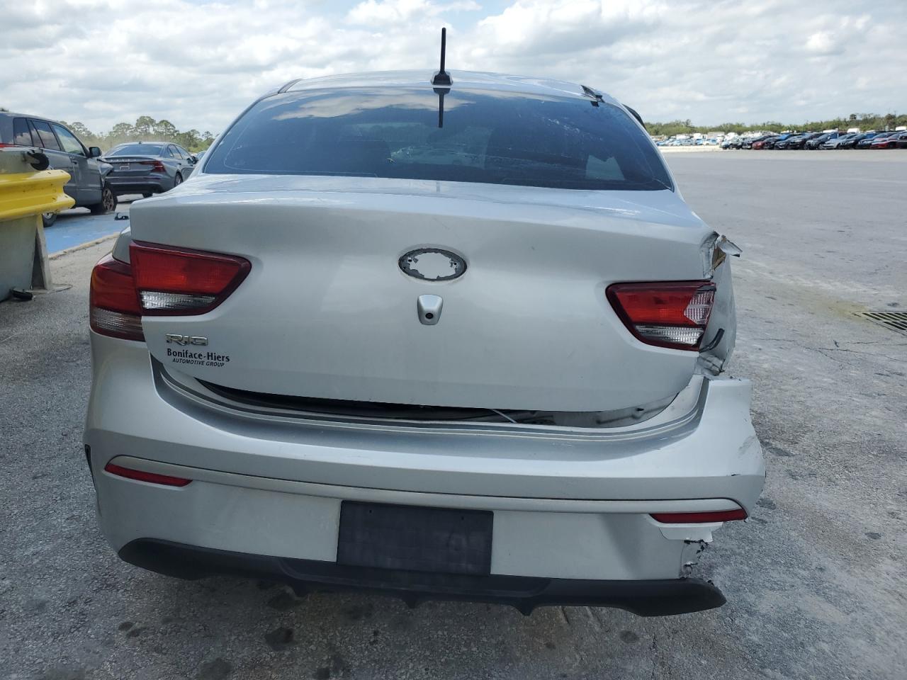 2021 KIA RIO