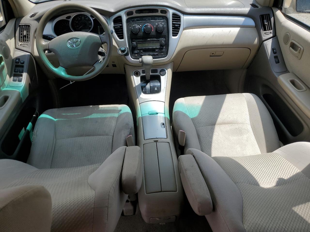 2005 TOYOTA HIGHLANDER