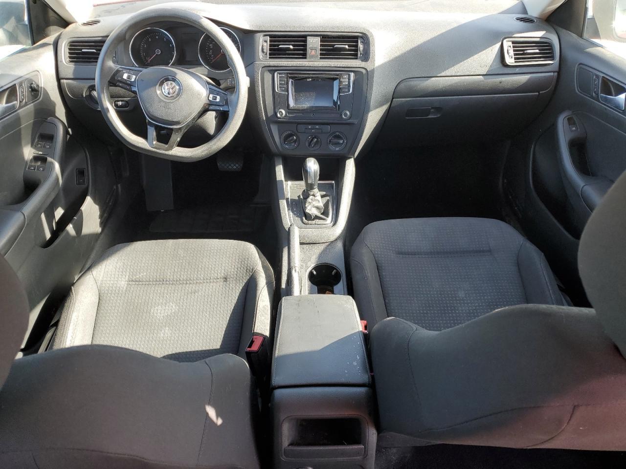 2016 VOLKSWAGEN JETTA