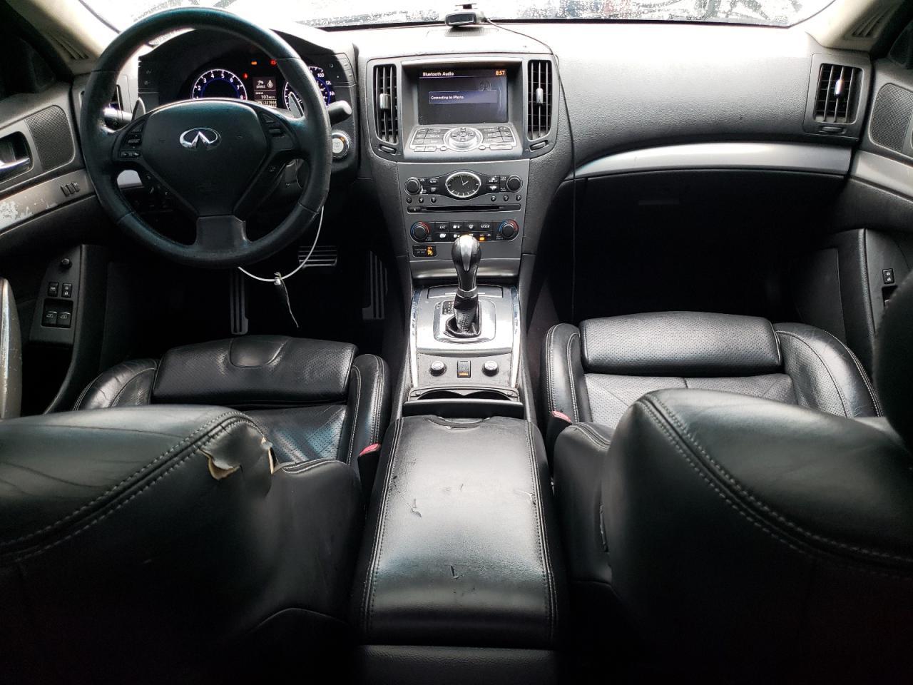 2011 INFINITI G37