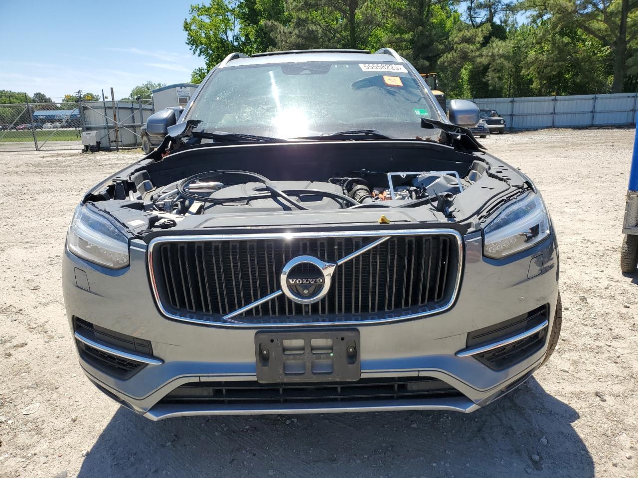 2019 VOLVO XC90