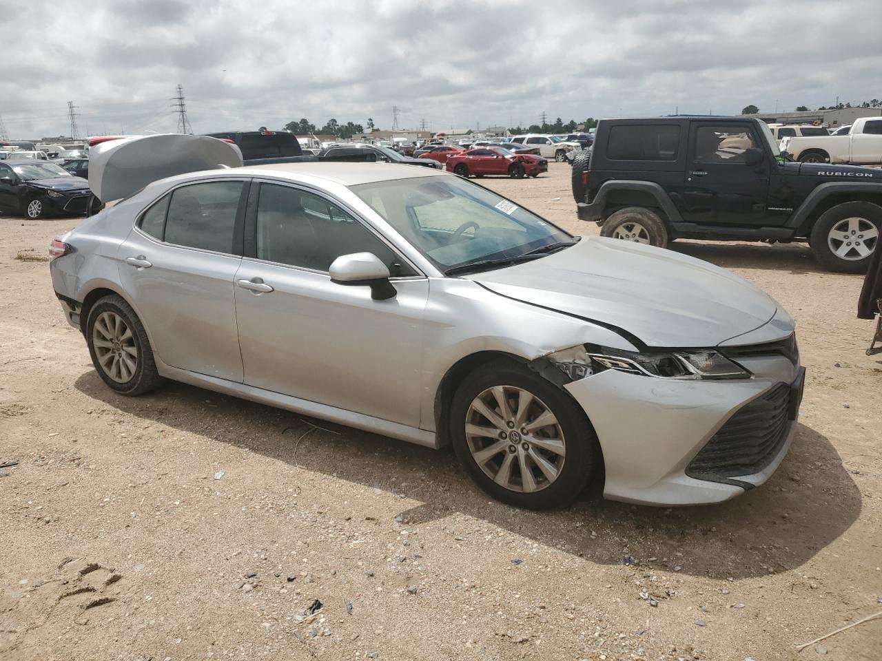 2019 TOYOTA CAMRY