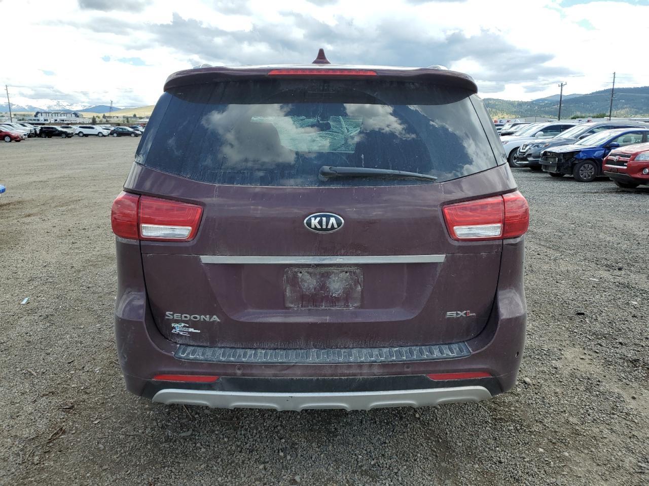 2018 KIA SEDONA