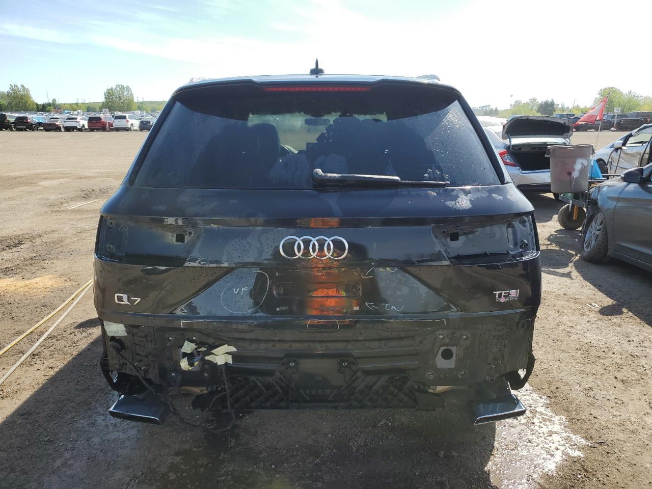 2017 AUDI Q7