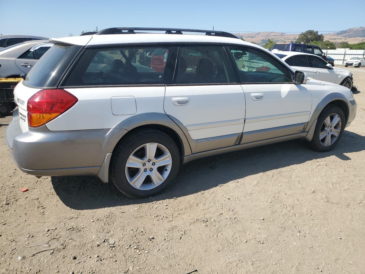 2005 SUBARU Legacy