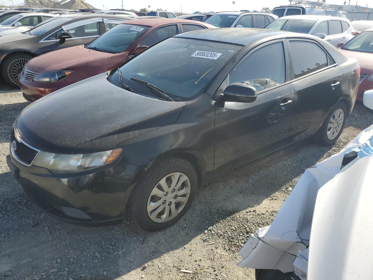 2013 KIA FORTE