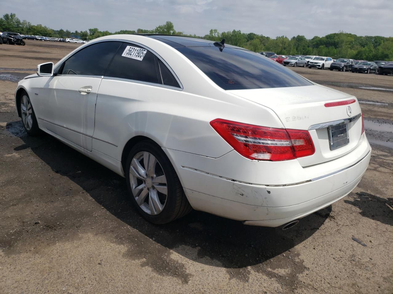 2012 MERCEDES-BENZ E-Class
