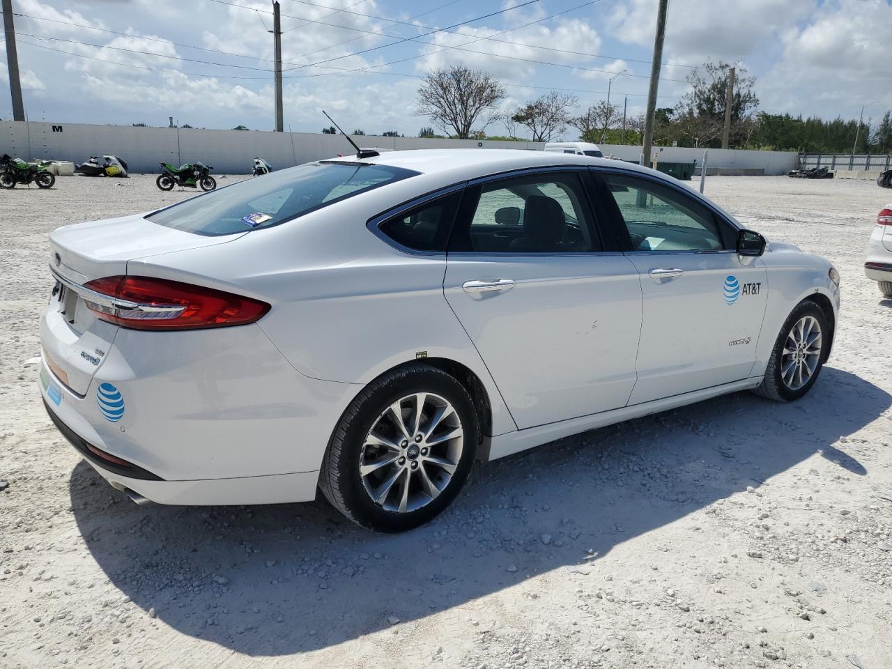 2017 FORD FUSION