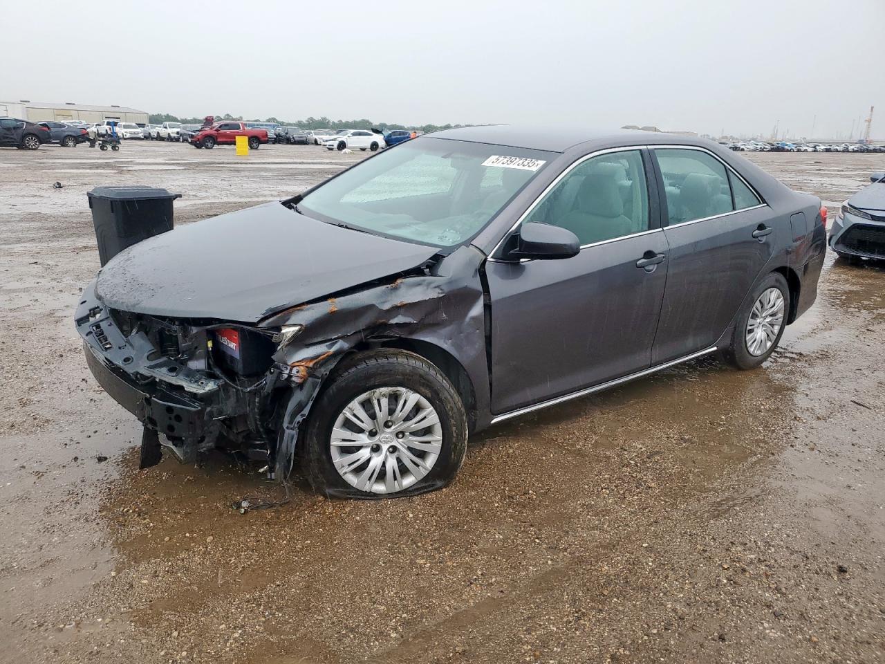 2014 TOYOTA CAMRY