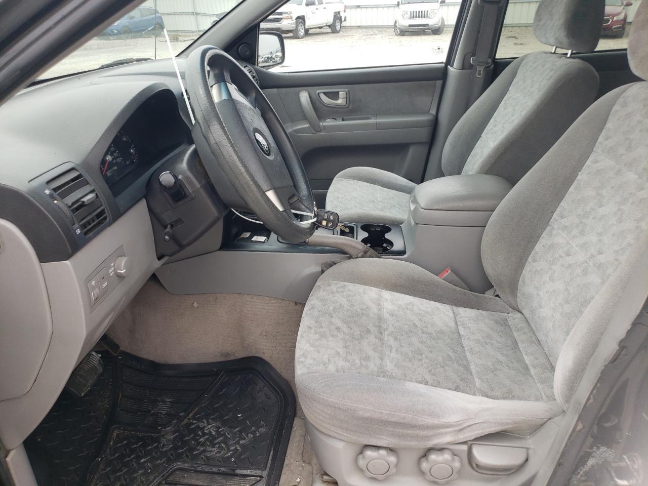2005 KIA SORENTO