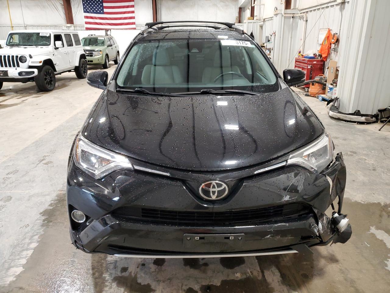 2016 TOYOTA RAV4